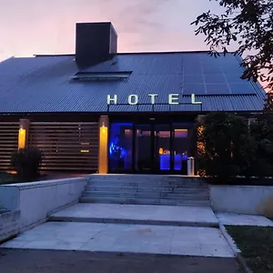 Hotel Confidence San Silvestro, San Prospero